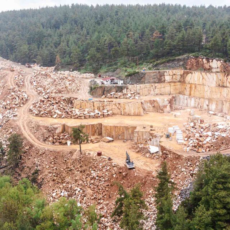 Yukselen Marble Quarries (12A) Yukselen Marble Quarries (12A)