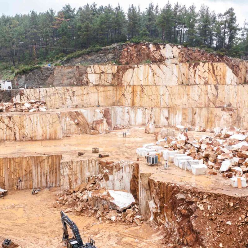 Yukselen Marble Quarries (14A) Yukselen Marble Quarries (14A)