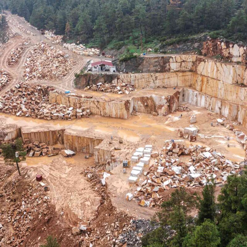 Yukselen Marble Quarries (2A) Yukselen Marble Quarries (2A)